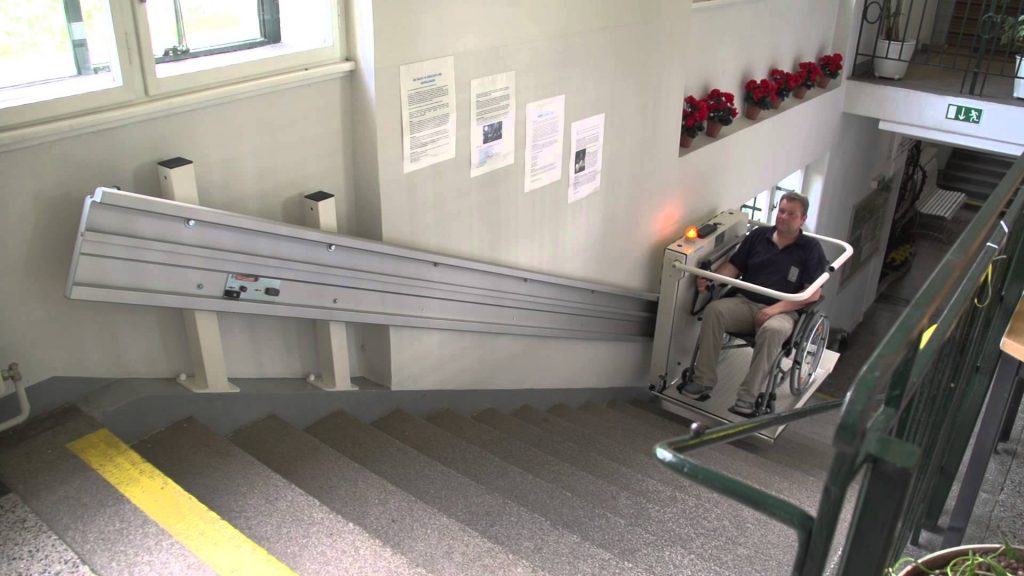 מעלון אנכי ,מעלון משטח, מעלונים למדרגות לכל סוגי המדרגות, מעלון לכסא גלגלים